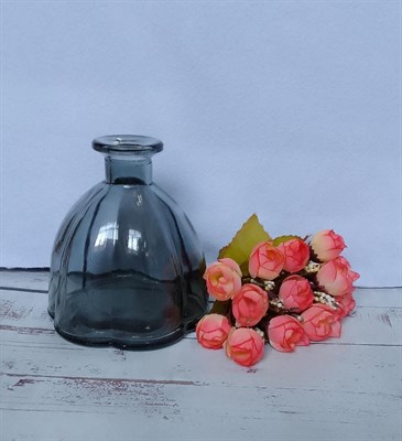 Сосуд стеклянный "цветок" Цв. черный 10*11см - фото 13789