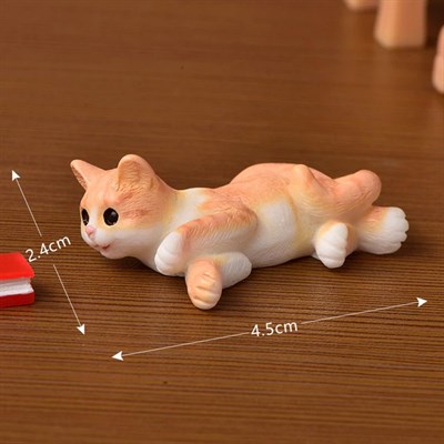 Кошка рыжая лежит мини-фигурка 2,4*4,5см - фото 25609