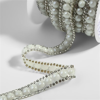 Стразы и бусины термоклеевые, ширина 11мм, 1м, цв серебряный 126633