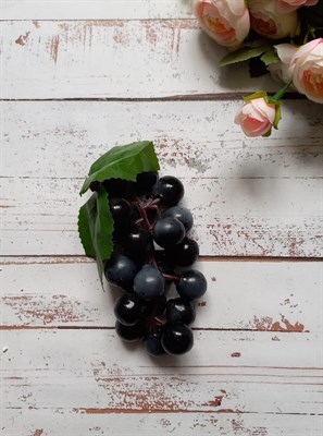 Муляж винограда черный 14см  - фото 5236