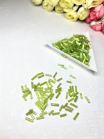 Бисер Китай стеклярус,цвет: светло-зеленый, 30гр