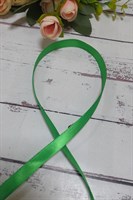 Лента атласная цв ярко-зеленый 1см 1 метр