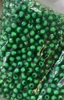 Бусины прозрачные круг с белой серединой 10мм 500гр цв т. зеленый