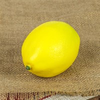 Искусственный лимон в натур. величину