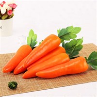Искусственная морковь в натур. величину 18 см "простое" качество  